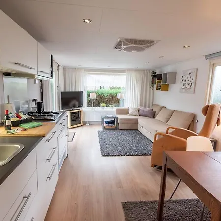 Holiday home Knus Op Kindvriendelijk Park Met Zwembad Otterlo