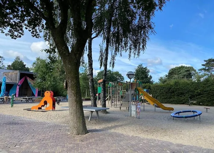 Vakantiehuis Knus Op Kindvriendelijk Park Met Zwembad *